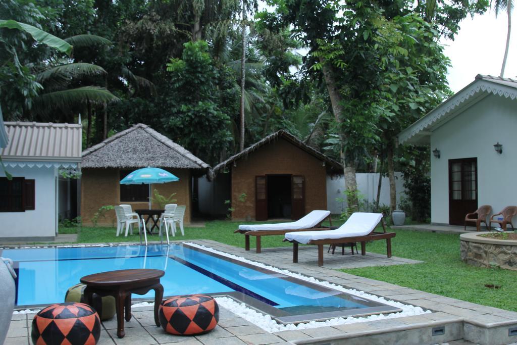 Villa Lotus Hikkaduwa Pokoj fotografie