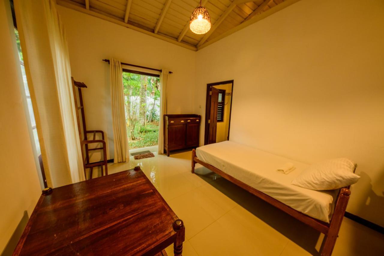 Villa Lotus Hikkaduwa Exteriér fotografie